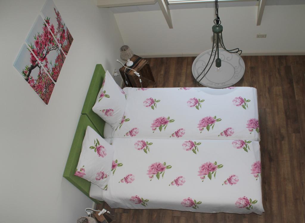 B&B De Bloesemgaard Eck en Wiel Habitación foto